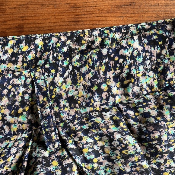 Multicolor shorts - Picture 6 of 6